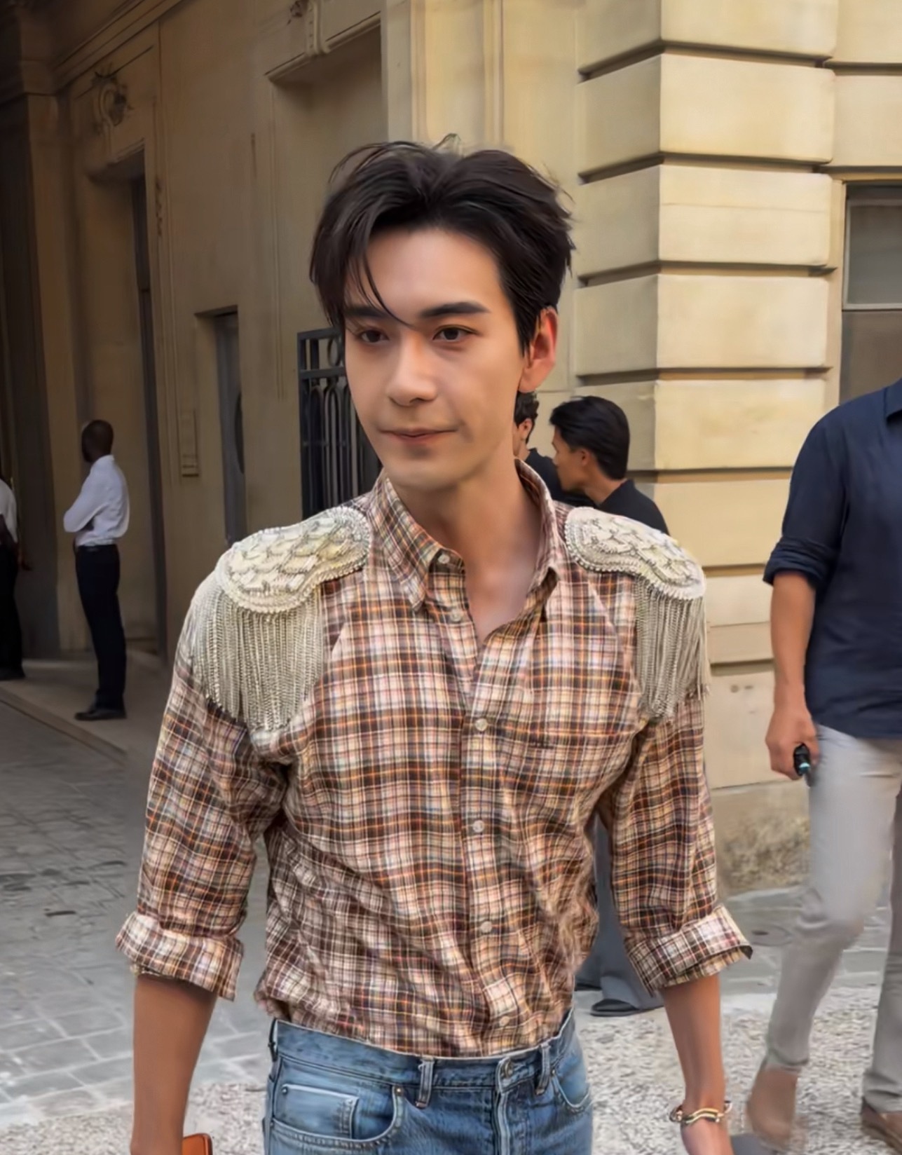 Dior秀场上的男明星：邓为、于适、陈星旭时尚表现力如何…Dior大秀