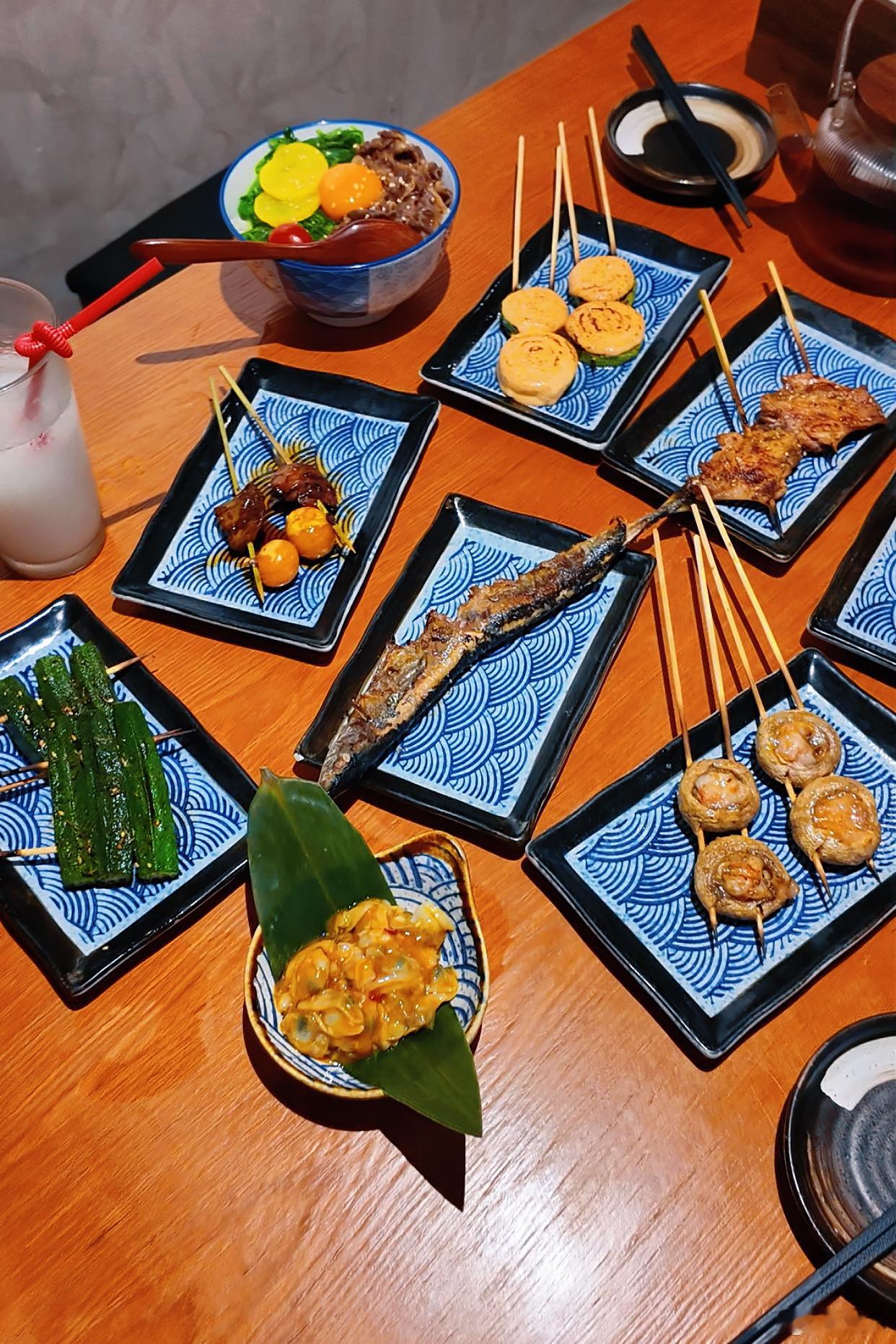 美食探店 地铁10号线“工业大道南”站直达的一间宝藏日料串烧店，位置很好找，只做