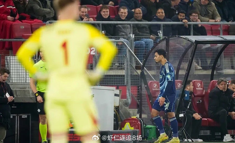 荷甲前瞻：球队：前进之鹰vs兹沃勒时间：4月5日18:15北京时间4月5日18: