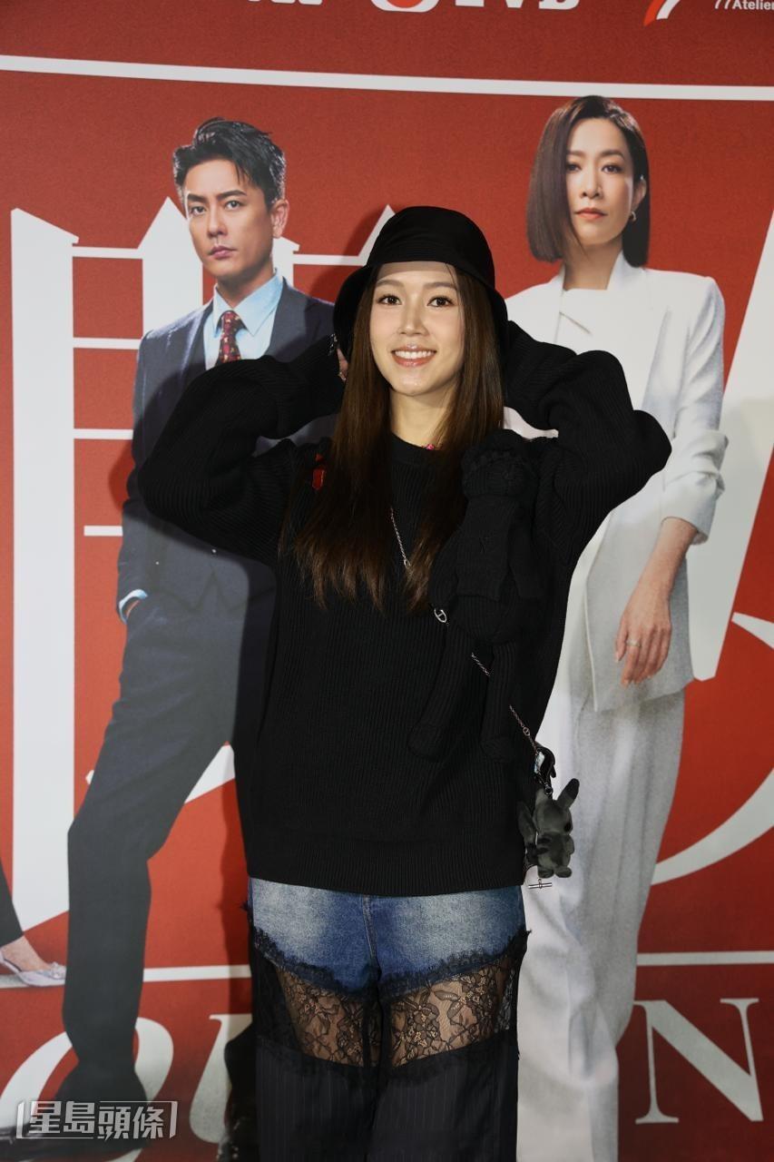 星岛：傅嘉莉获邀为《玫瑰战争》片尾曲试音 心情紧张：希望争取到呢个机会傅嘉莉以全