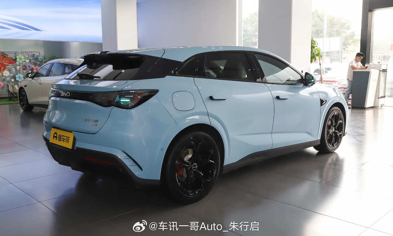 2026款海豹06DM-i旅行版正式上市，11.19万起；2026款海豹06GT