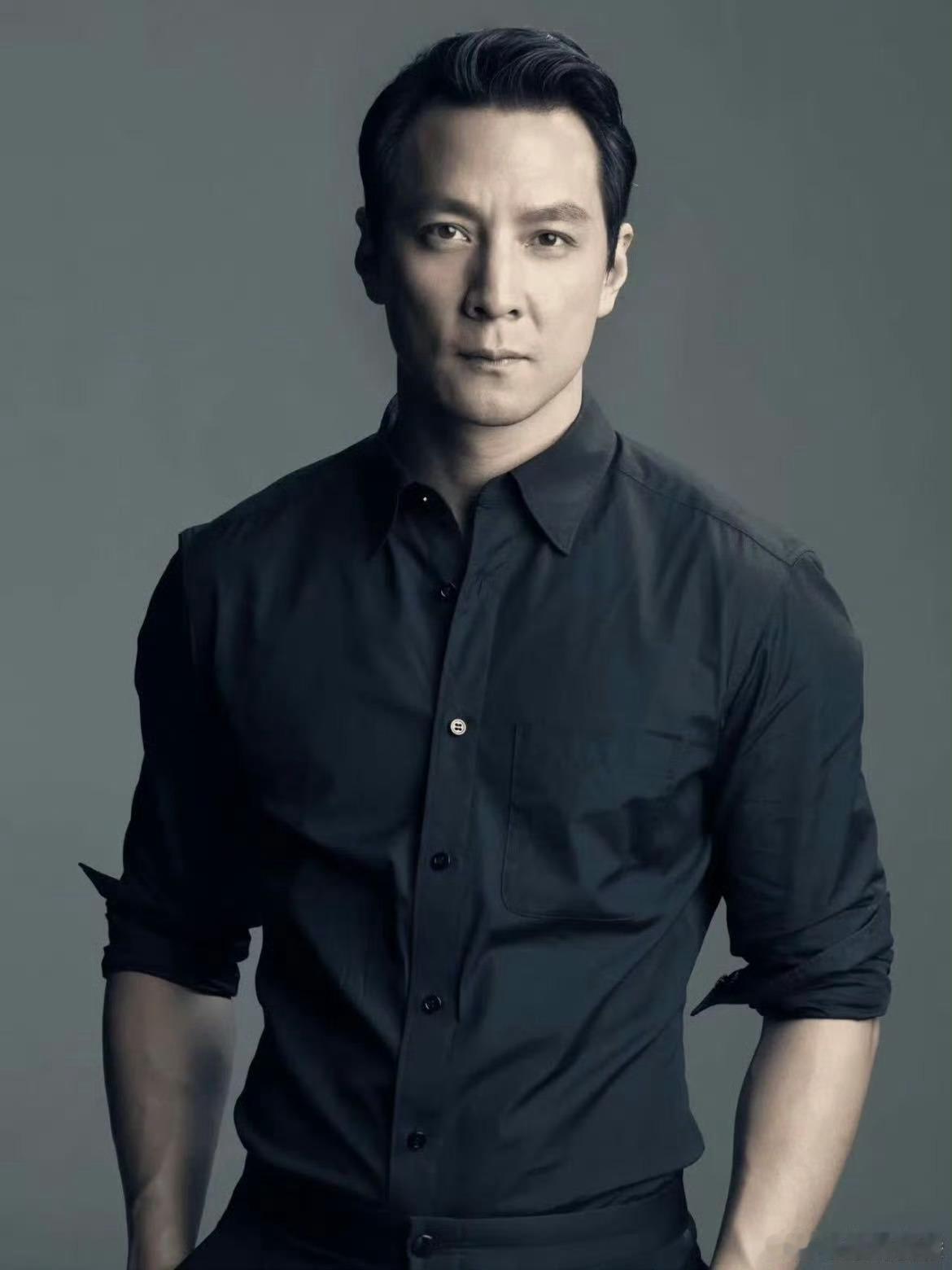 李兰迪回应呆毛的由来被李兰迪的回应可爱到，聊起呆毛的来源大方分享，没有偶像包袱，
