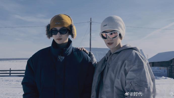 严浩翔写给张真源的生日信陪伴是最长情的告白，严浩翔用一封封信，见证和张真源的成长