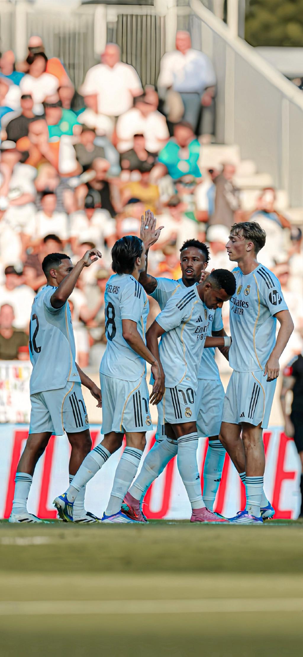 近来因为马竞炮轰裁判问题处于风尖浪头的皇马被保级球队给绝杀了！
而马略卡因为2：