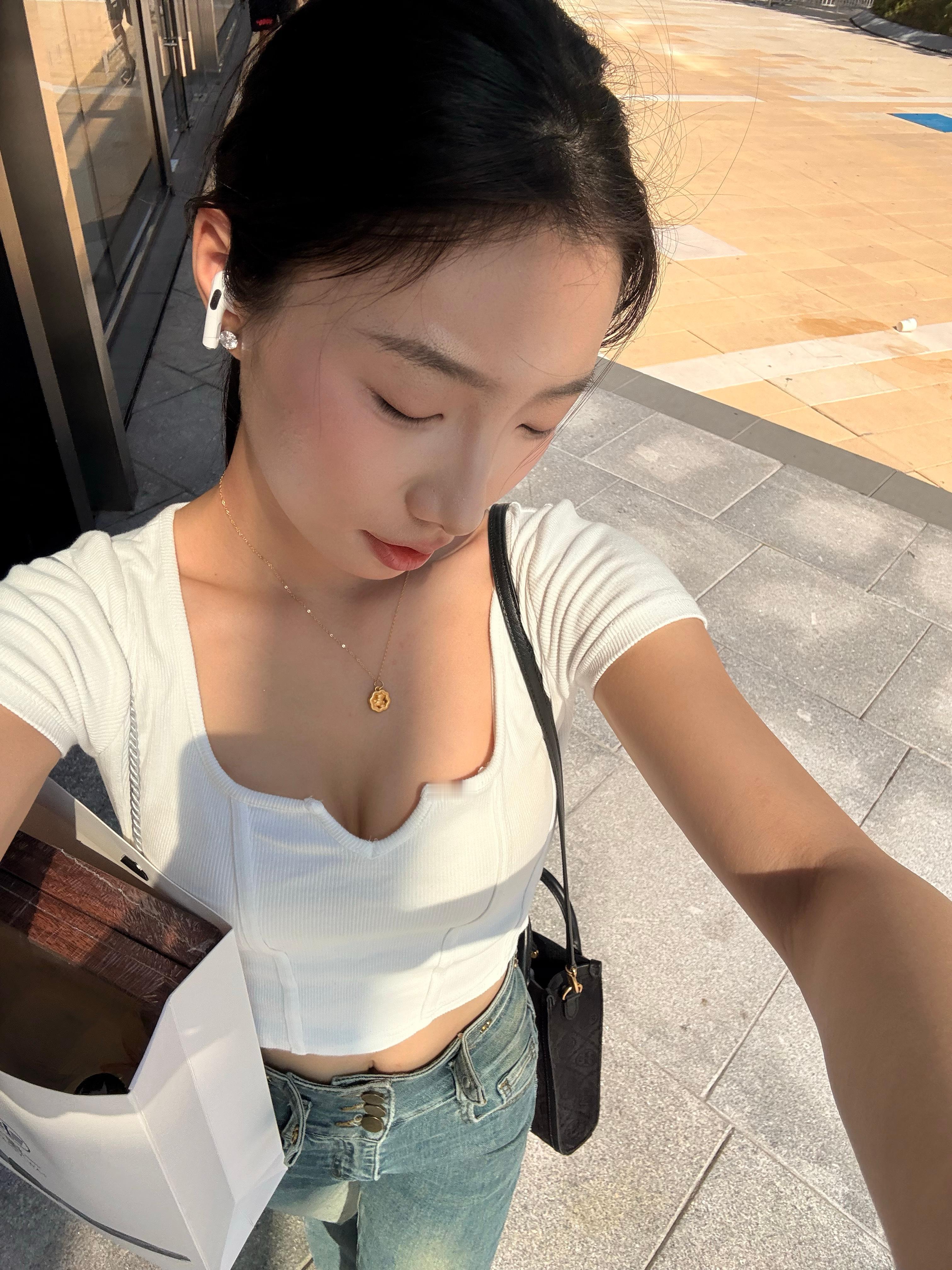 见面是星期几 ​​​