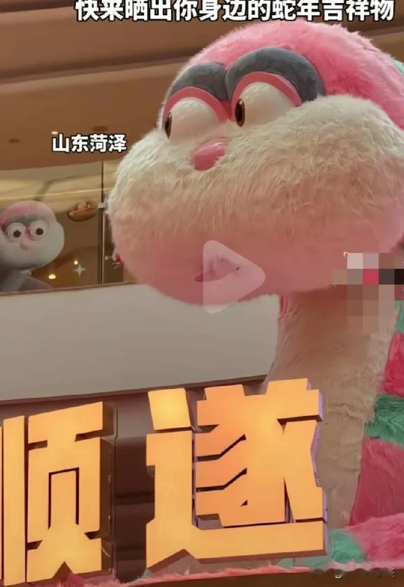 最近云南可出名了一把，咋回事，围观一下，快来晒晒你哪里的蛇长啥样，[偷笑][偷笑