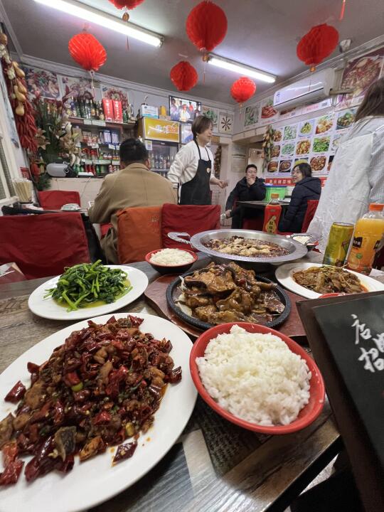 大连黑石礁，油刺麻花的小破店，巨好吃。。