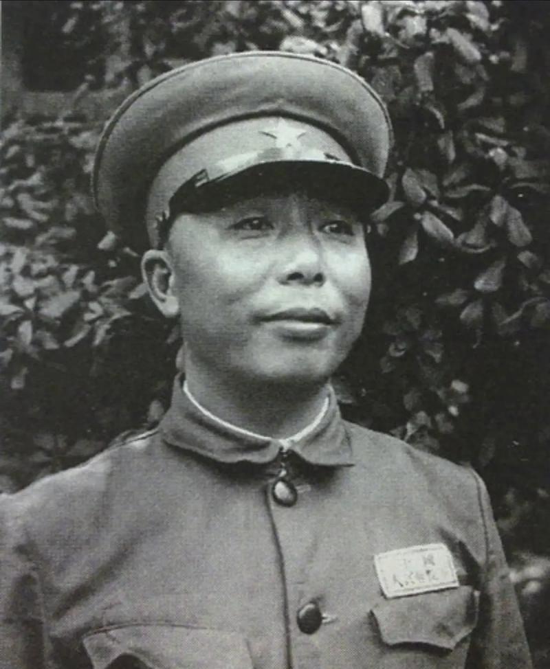 1948年济南战役前，粟裕召开了战前动员会议，三野一将领风风火火地闯了进来，对粟