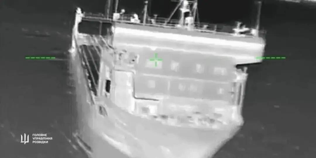 突发！乌克兰击毁俄罗斯最后一艘铁路渡轮。

继3月中旬首轮打击后，乌克兰军方于4