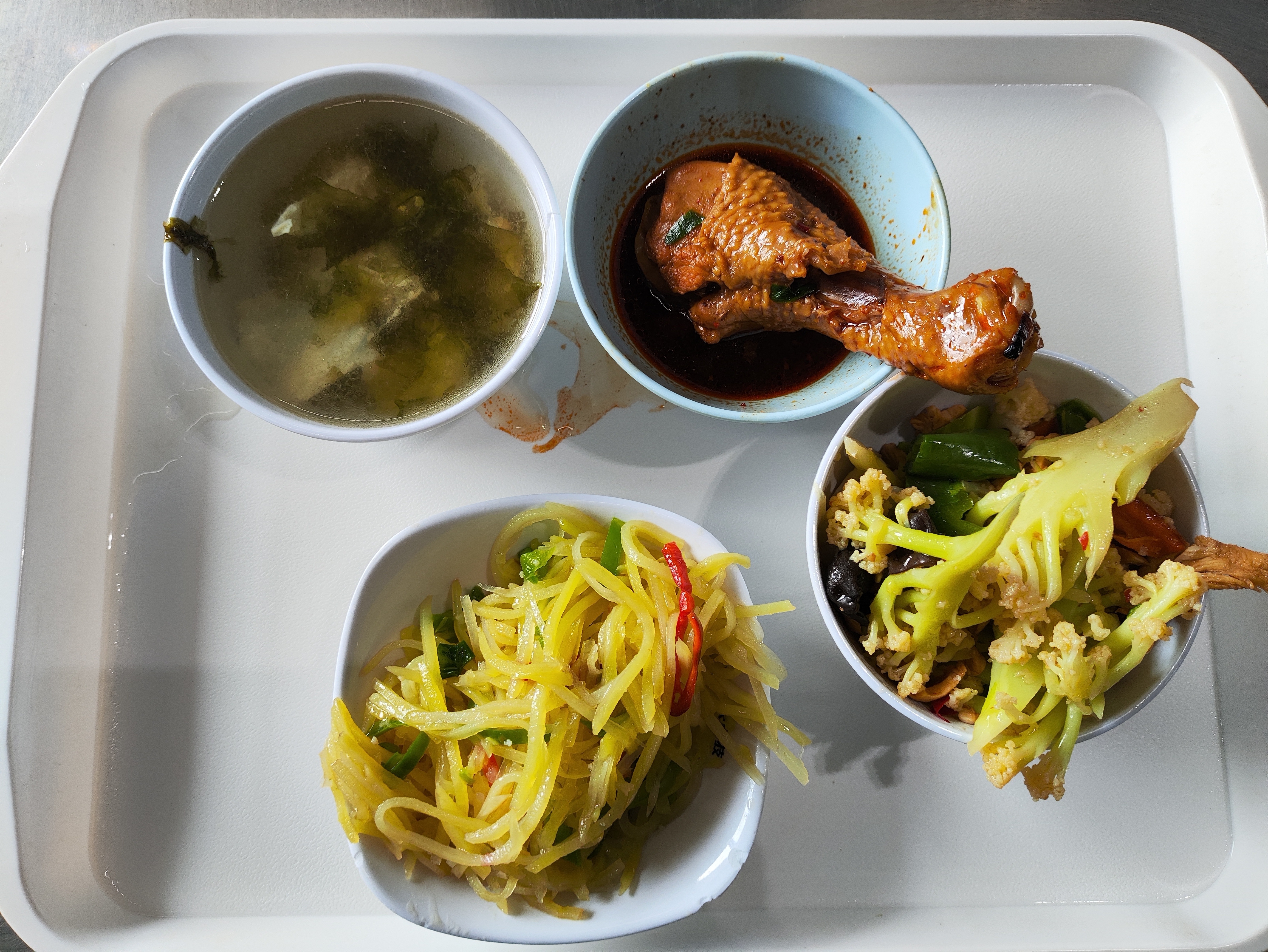 好好吃饭，该让兄弟们去搞的事情就让兄弟们去搞，该让别人说的话让人去说，精力有限，