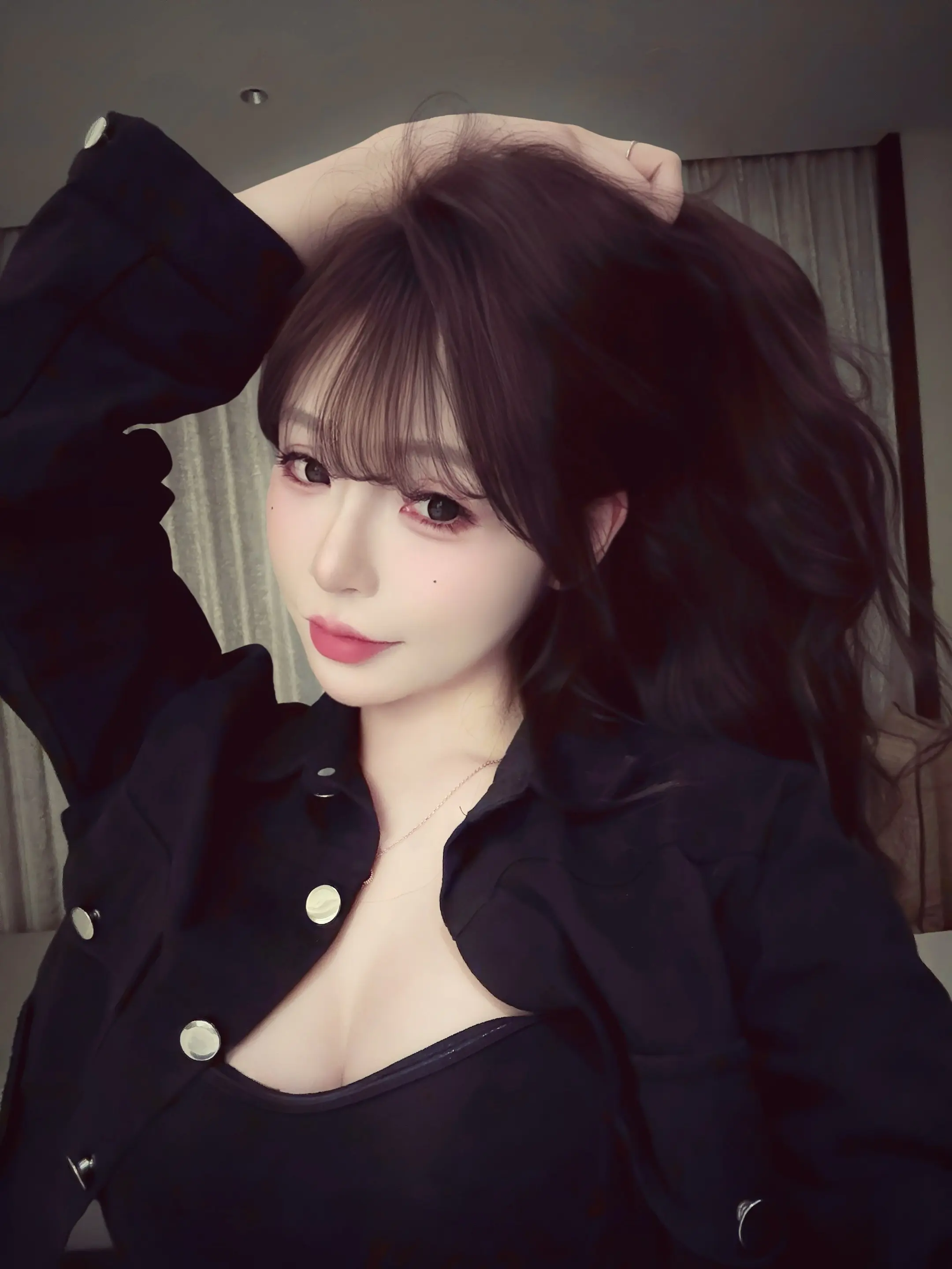 千万个莉莉安不及一个董小姐，千万个人中也只有你让我心动