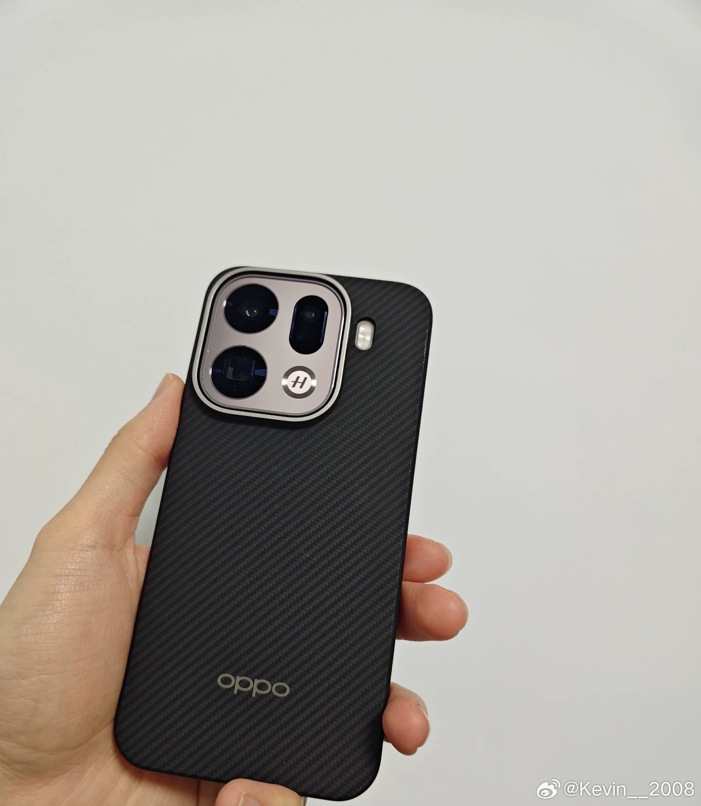 没想到OPPO这么快就宣布涨价了看来手里这台X9Pro要升值了 