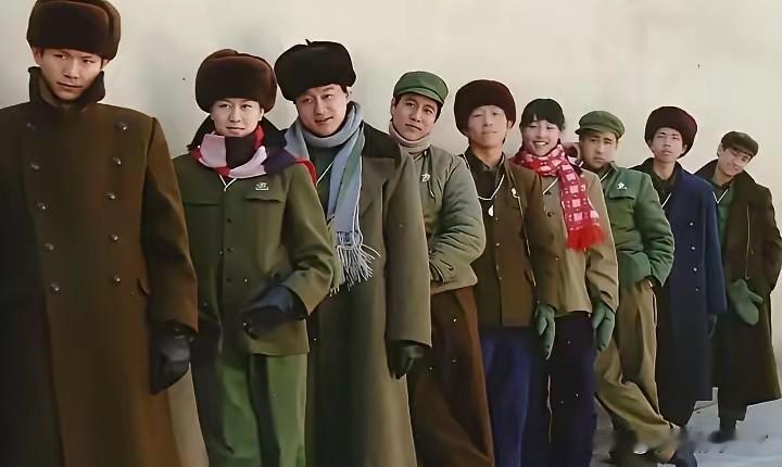 高洋，李白玲，方言，高晋，许逊，乔乔，汪若海，冯裤子，卓越。
他们每个人的名字我