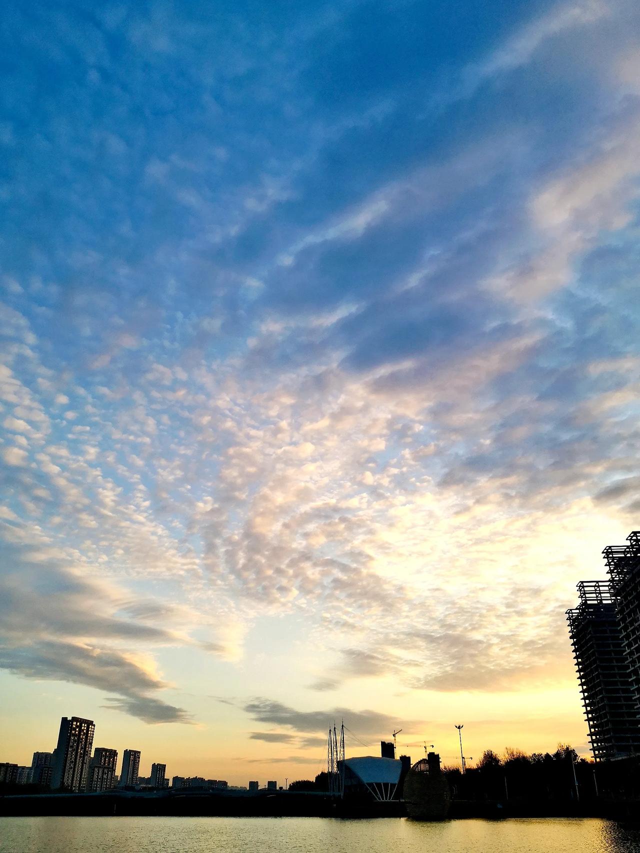 静美晨曦～