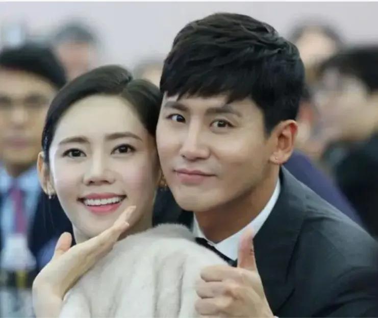 秋瓷炫老公，愤怒发声！

6月1日22:31，韩国知名女星秋瓷炫的老公于晓光，在