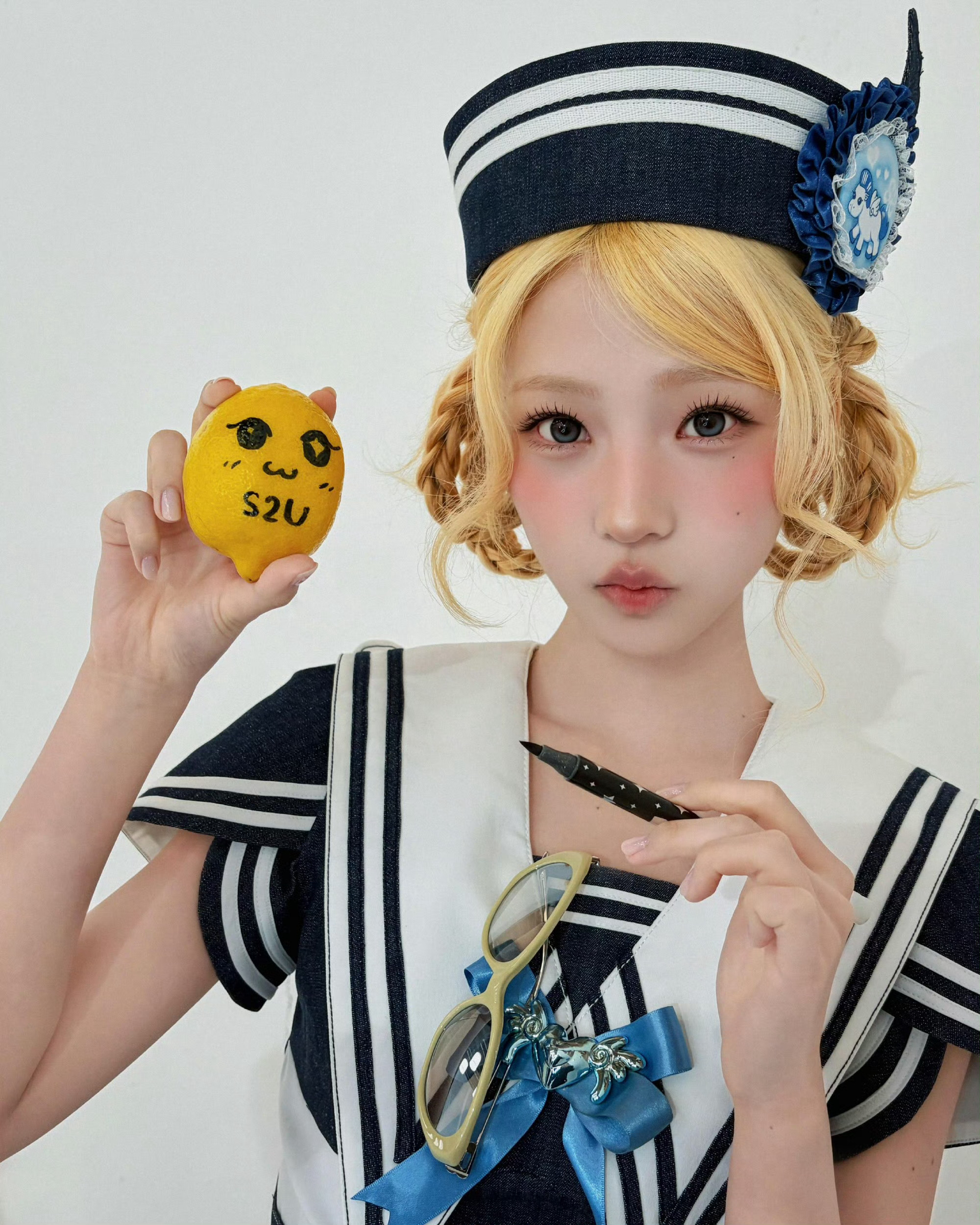 stella  心萌一stella 这期是最爱的水手服…🩵🐚 