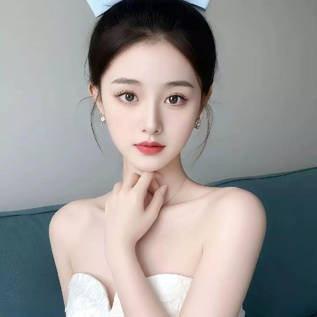 甜美优雅的新娘照，温柔动人，引人注目。靓丽婚纱新娘 温婉婚纱新娘 靓丽新娘婚纱 