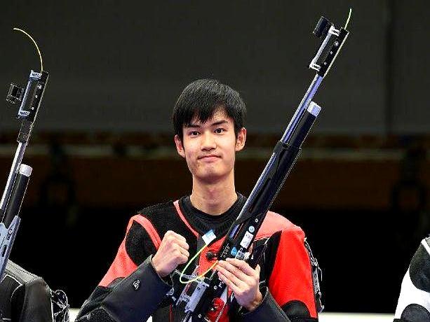 盛李豪入围国际射联年度最佳提名。
 

今年这小伙子可真没闲着，从年初的秘鲁站，