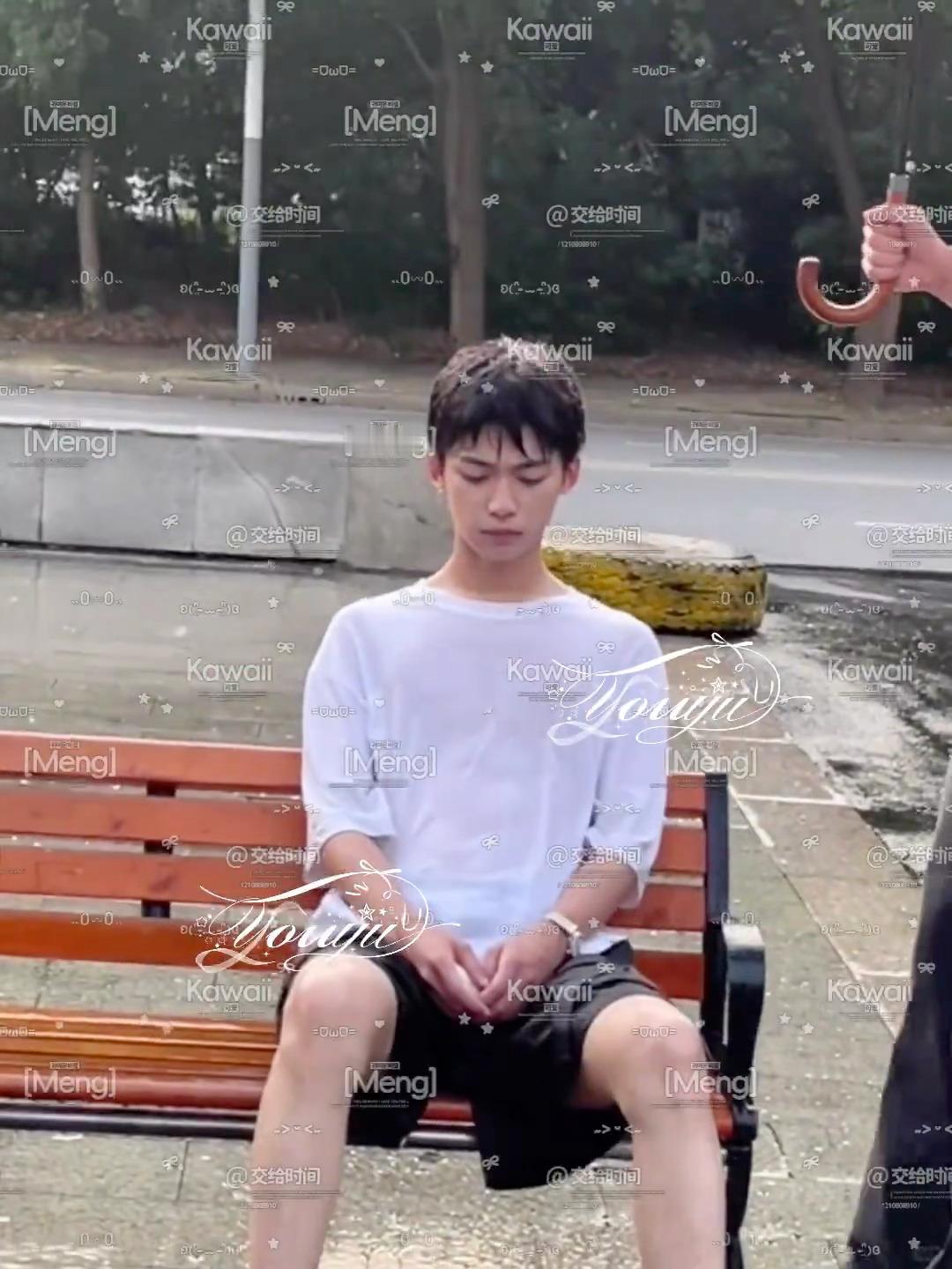 我滴天好小的脸。。。©️youyu 