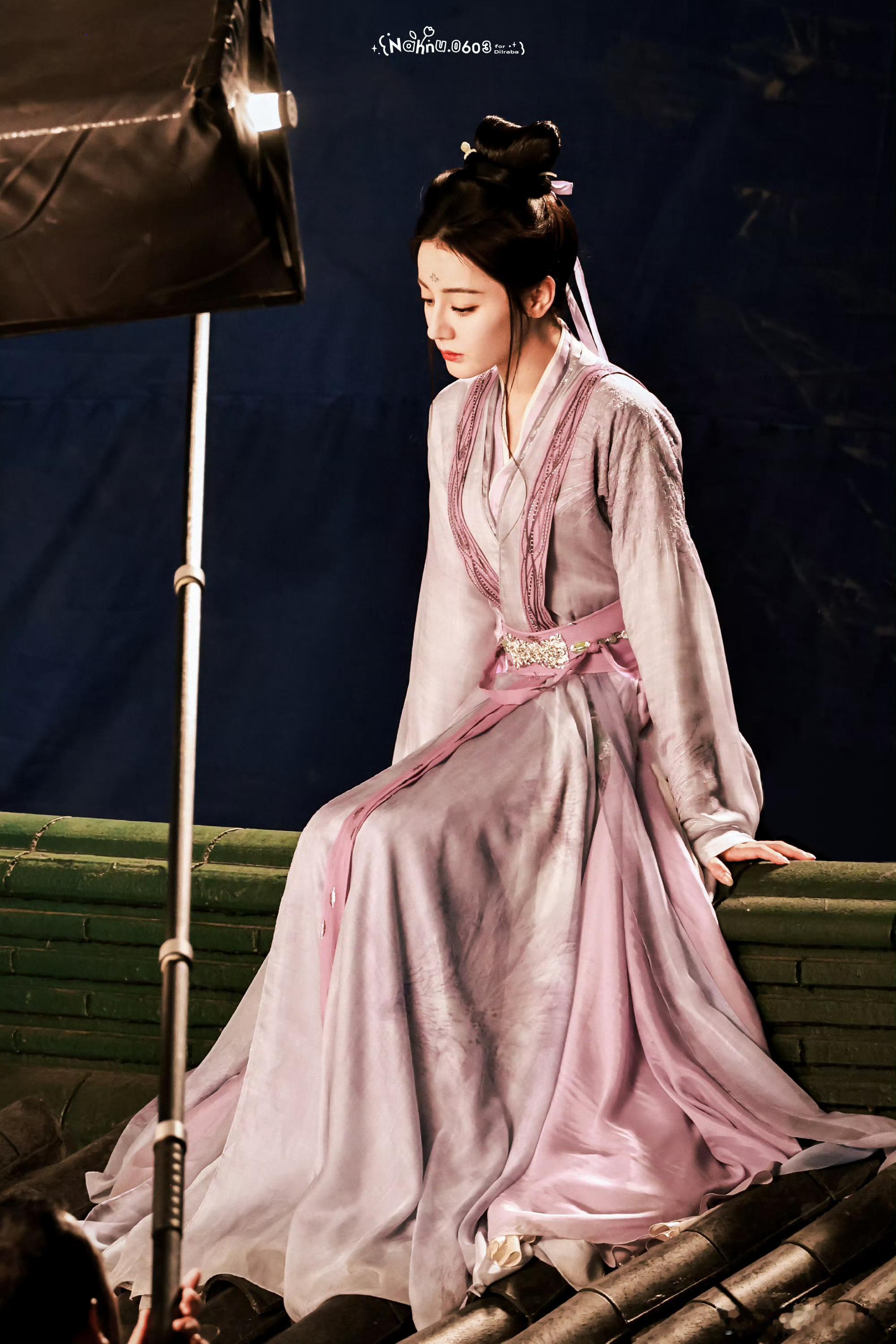 #迪丽热巴香芋小蛋糕##迪丽热巴慕胥辞宫女造型# 迪丽热巴慕胥辞假扮宫女造型 ​