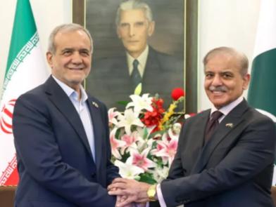 现在终于知道伊朗为什么这次对中东谈判没那么上心，原来他们压根没想跟美国好好谈，而