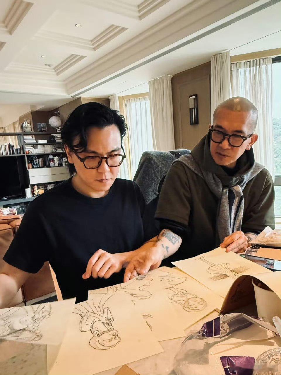 具俊晔手腕为大S刺了第四条线具俊晔爱大S的方式很特别，俩人手腕上连起来的线是爱的