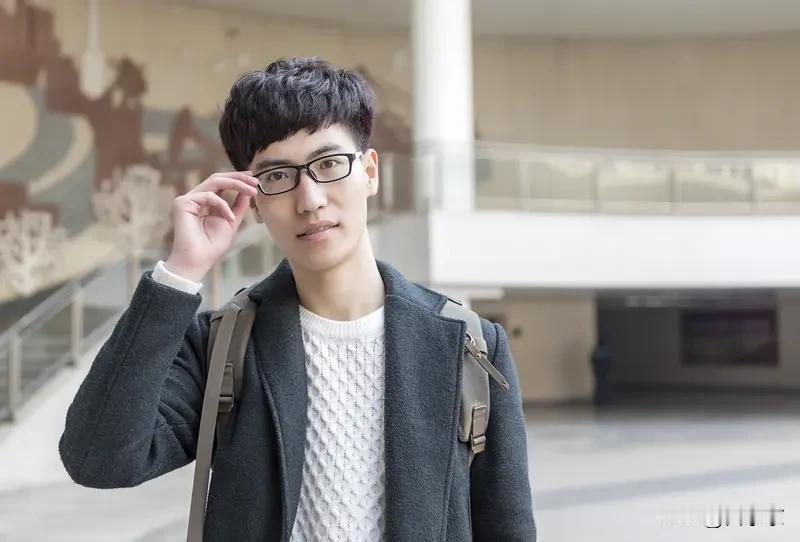 再也不用把孩子分成三六九等，不管成绩好坏，都能在同一个班级学习，孩子的自信心不会