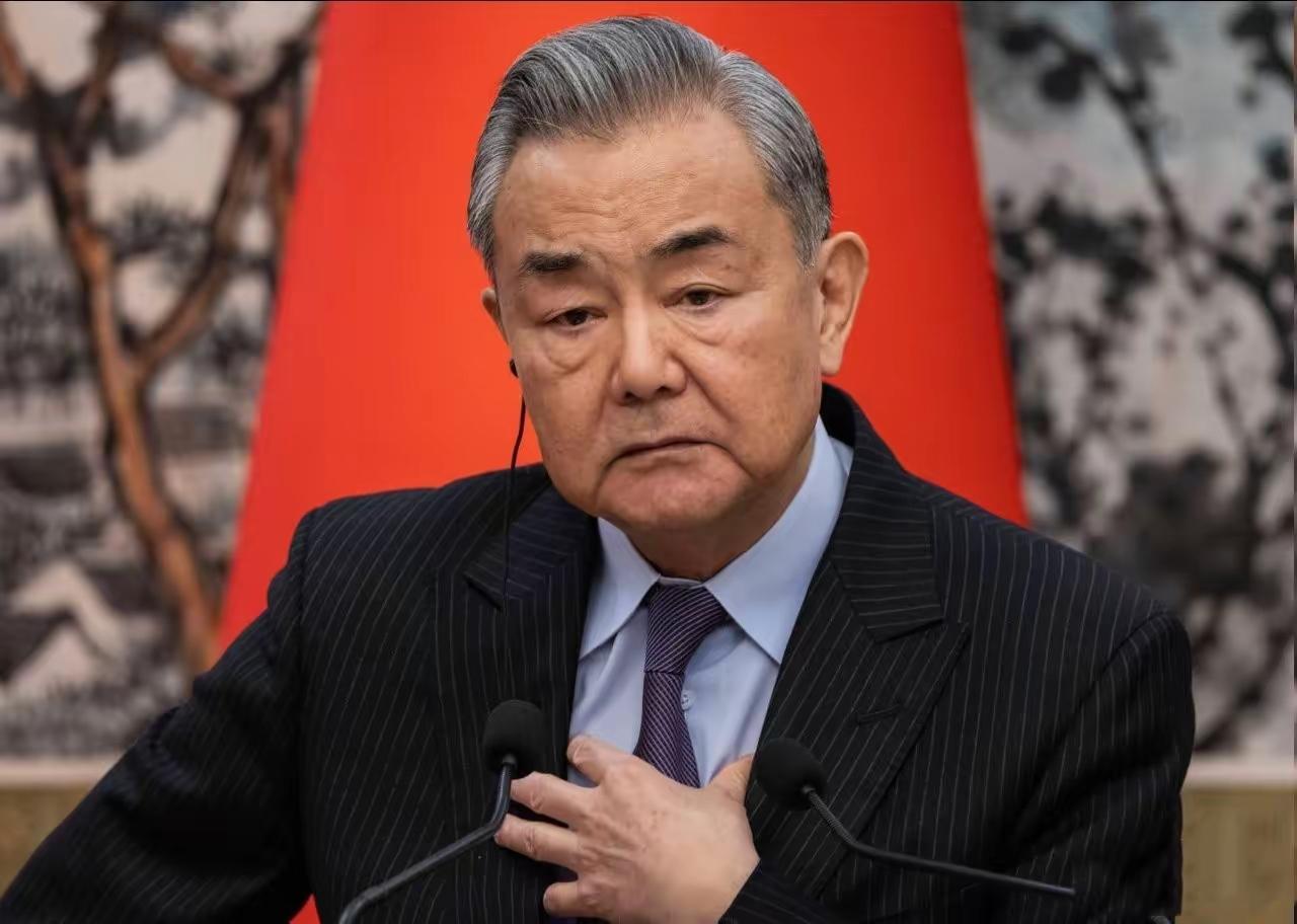 印尼等到了中国的表态！
​针对中国在印尼的镍矿开采项目，7月19日，中方在会见印