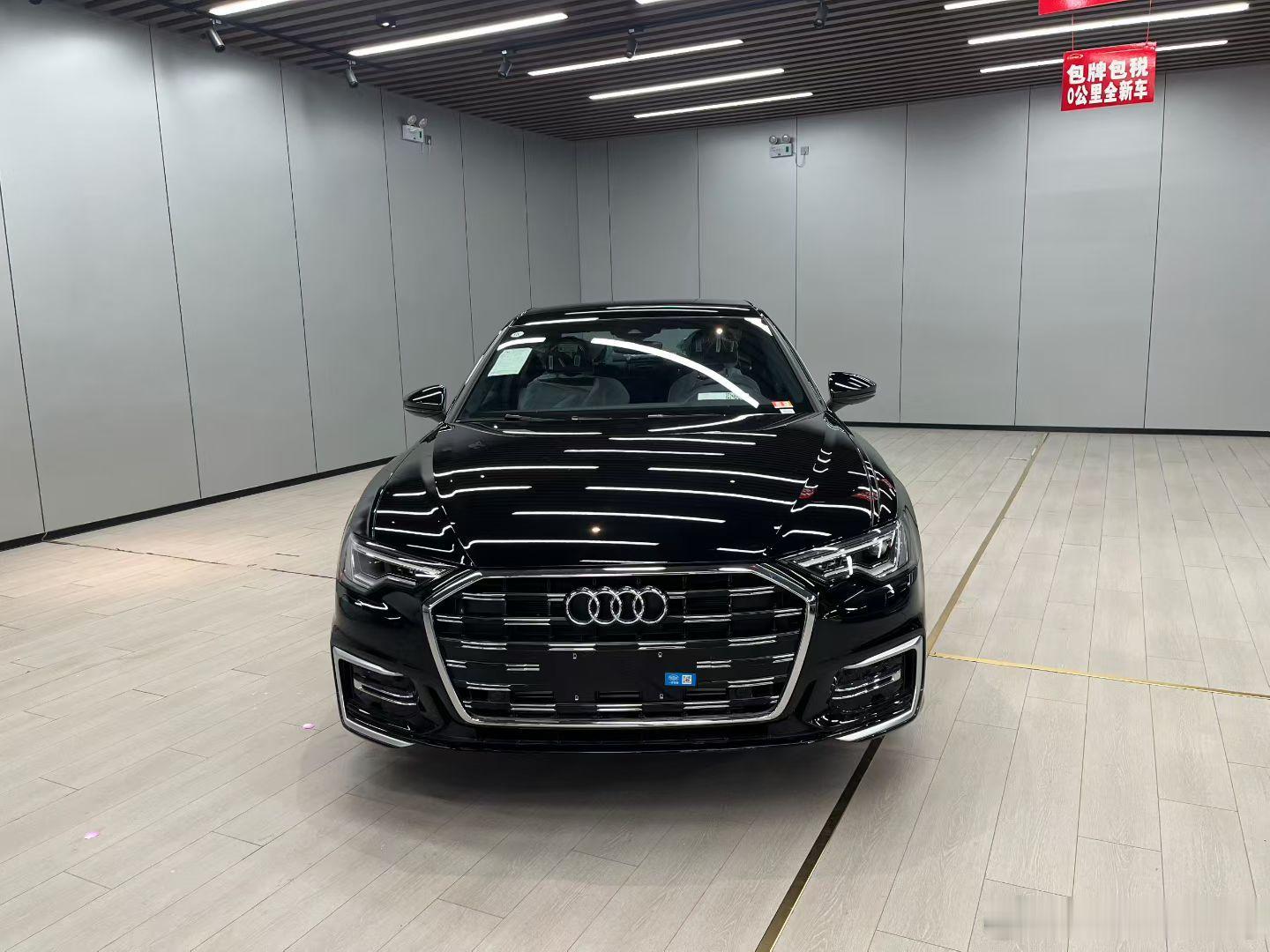 奥迪A6 40TFSI 黑车 黑内 25款库存 指导价427900元全款裸车25