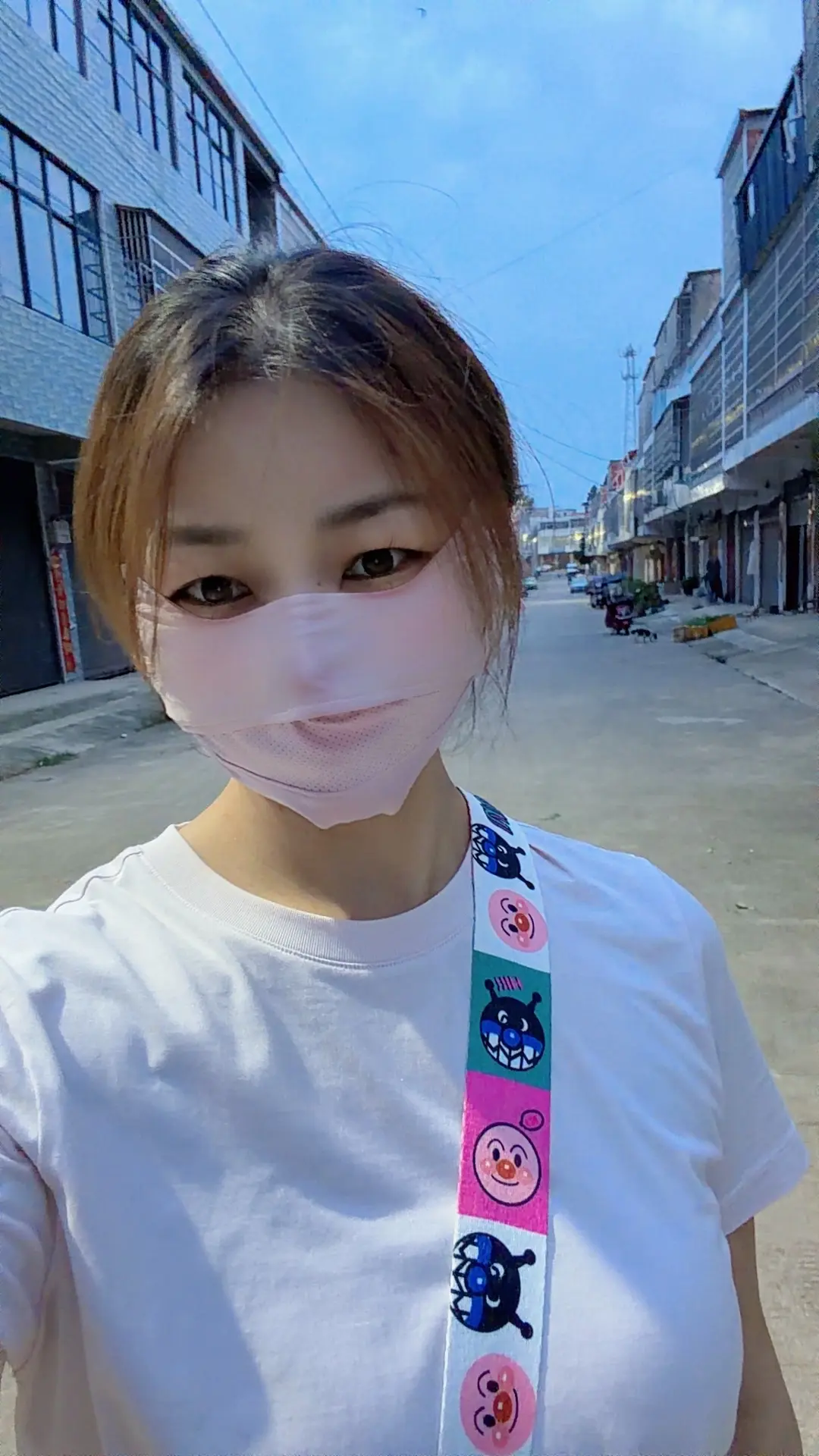 有时候也会怪自己 当初要是不那样选就好了 可有时候又觉得 那会儿也就只...