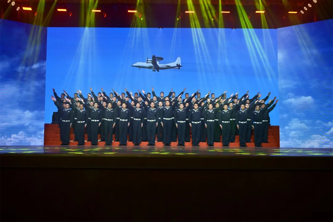 “海空雄鹰团”新传人向战而飞 