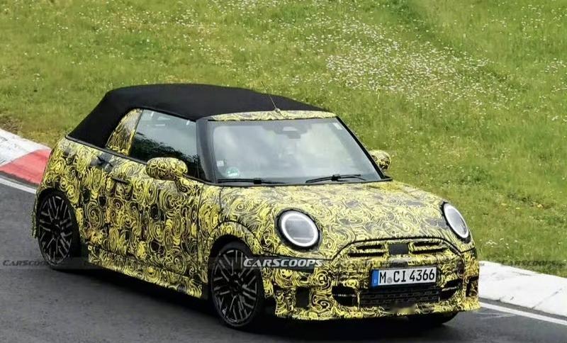 【全新MINI COOPER JCW敞篷版谍照 或拥有手动挡可选】近日，我们从海