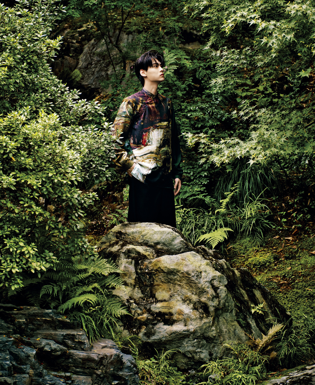 田栩宁登上《中国画报CHINA PICTORIAL》新期封面，向世界传递传统文化