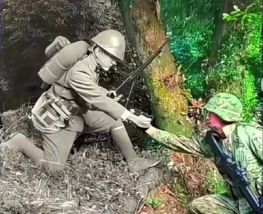 日本陆上自卫队发布的招魂照片
日本现役部队拉手接力二战日本兵
几代日本首相招魂成