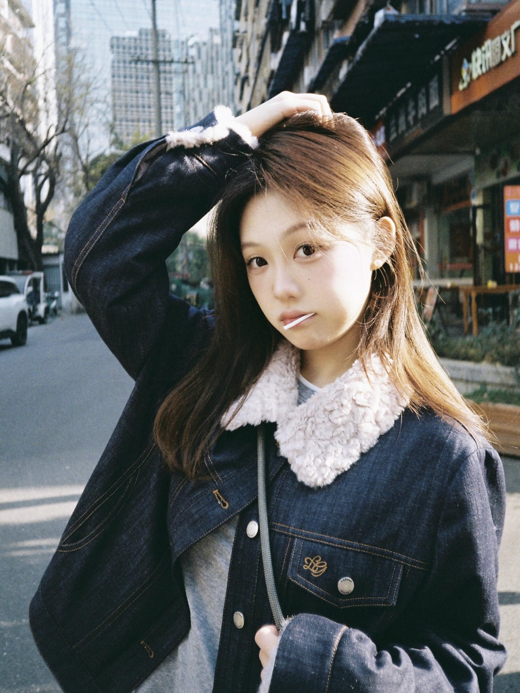 如果我的坚强任性会不小心伤害了你。   📷