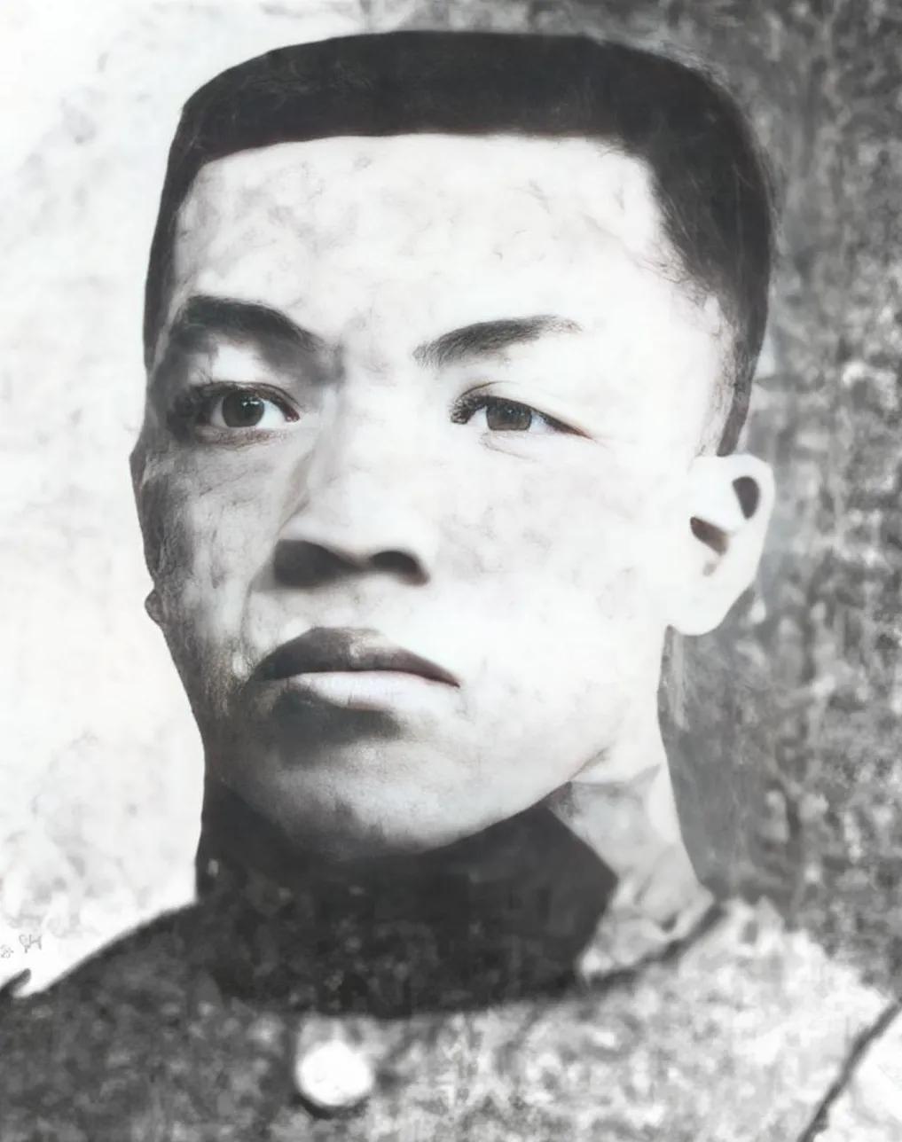 弃文从武，福建抗日名将～王范庭上将。
 
王范庭，1889年出生，福建福州人，毕
