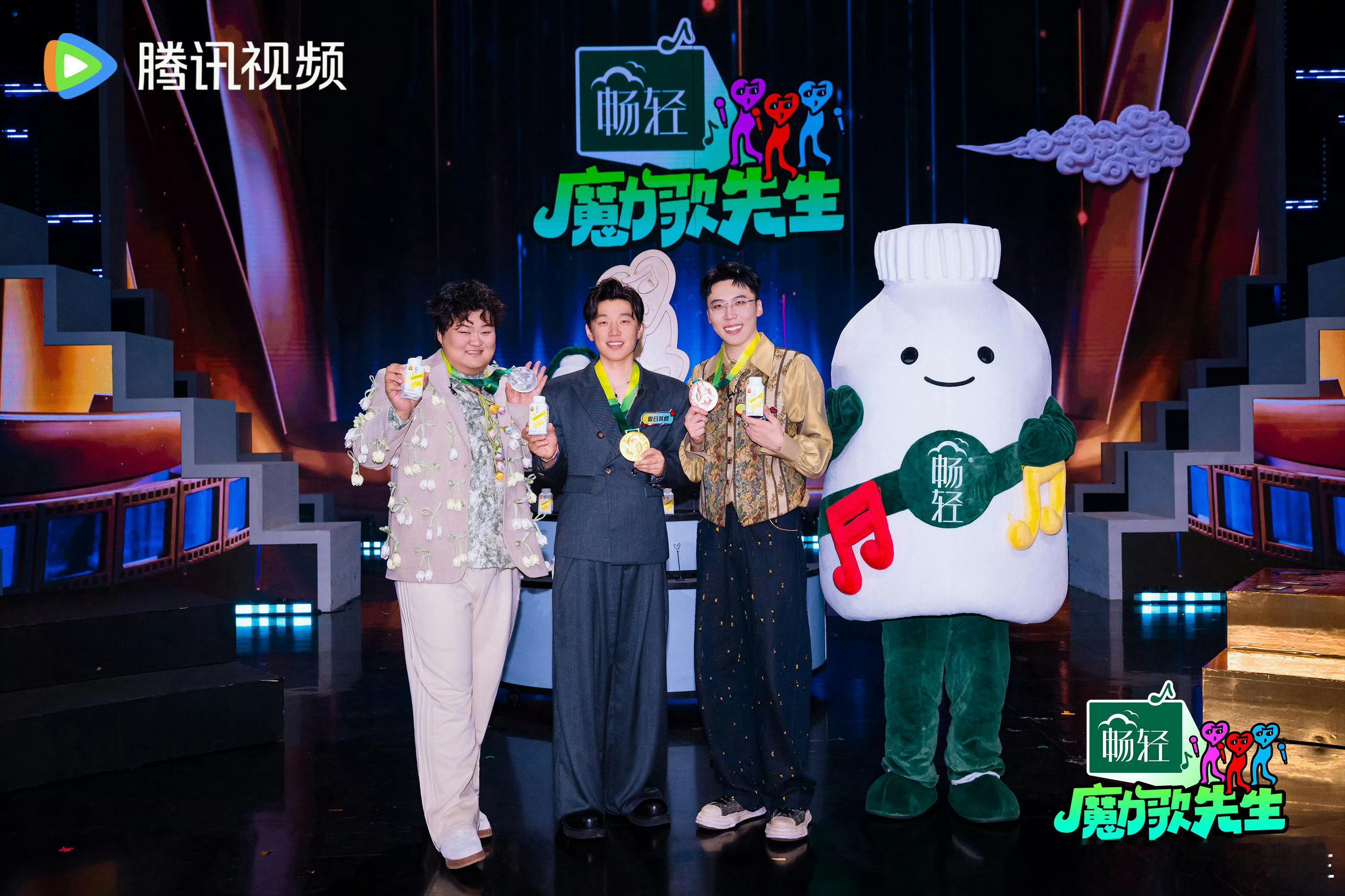 洪涛把魔力歌送去歌手踢馆吧《歌手》已经定档官宣了，等到踢馆赛环节，直接从魔力歌里