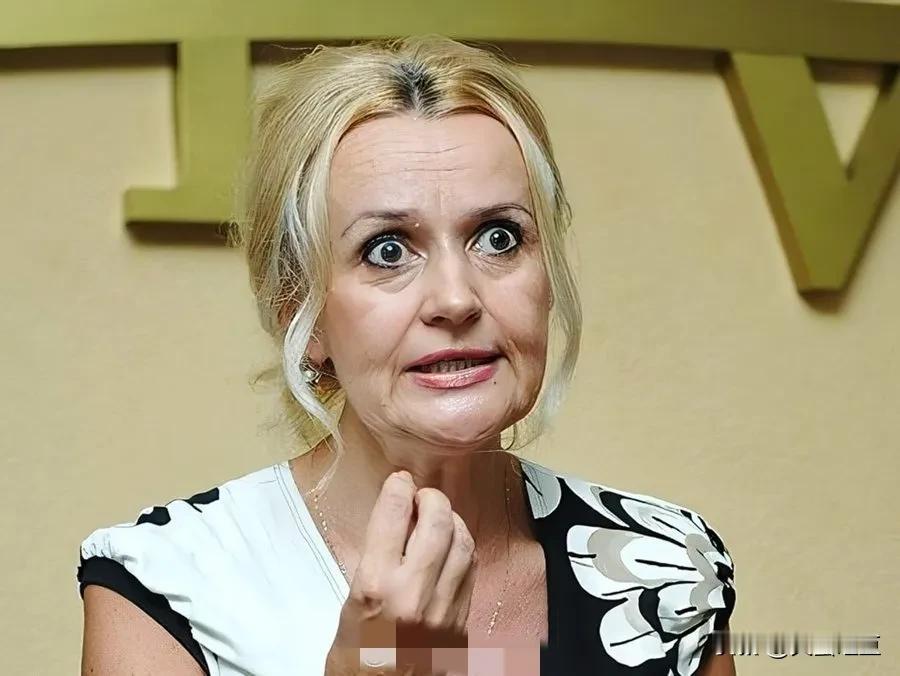 乌媒体报道，头部中弹的伊琳娜-法里昂在利沃夫一家医院死亡。很多人不知道，它与另外