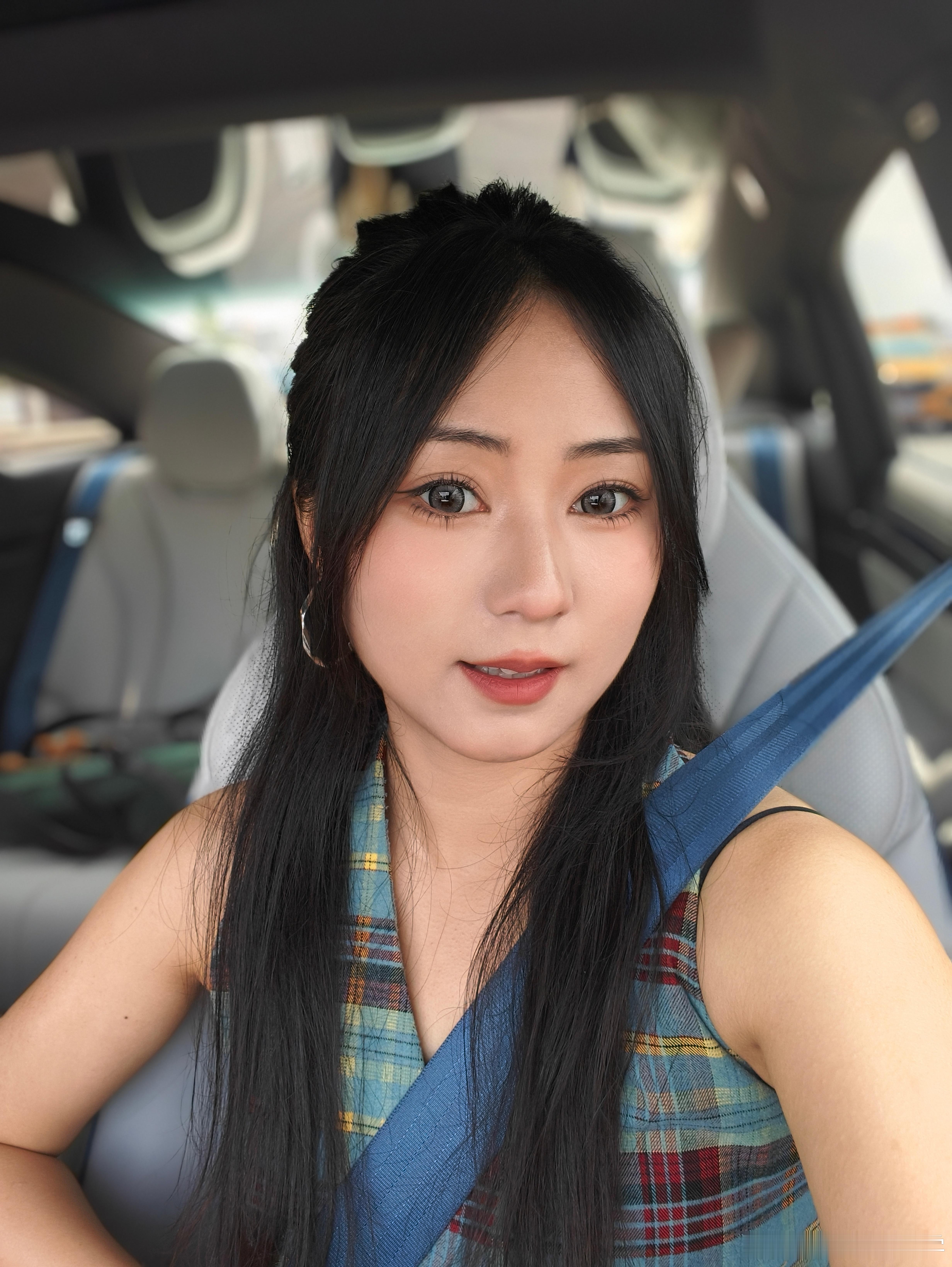 早～为啥都十点半了路上还这么多车[晕] ​​​