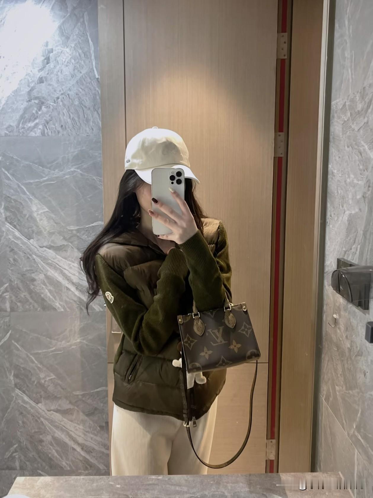 幸好没迟到，不然年终奖真的就凉凉了[笑哭]