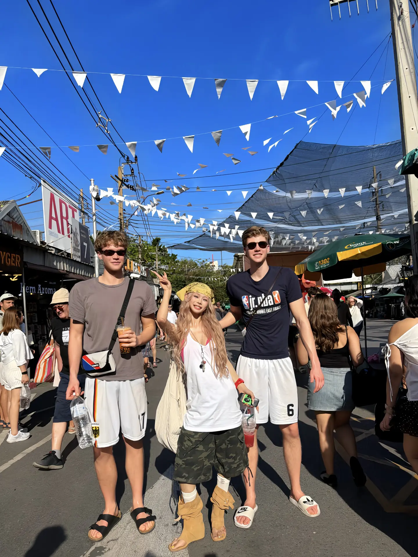 自由 明媚 热烈 不分国界