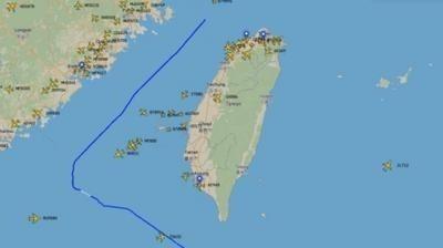 台海这盘棋，美国下得又急又别扭。嘴上说着维护和平，手里却不断递武器;嘴上说不支持