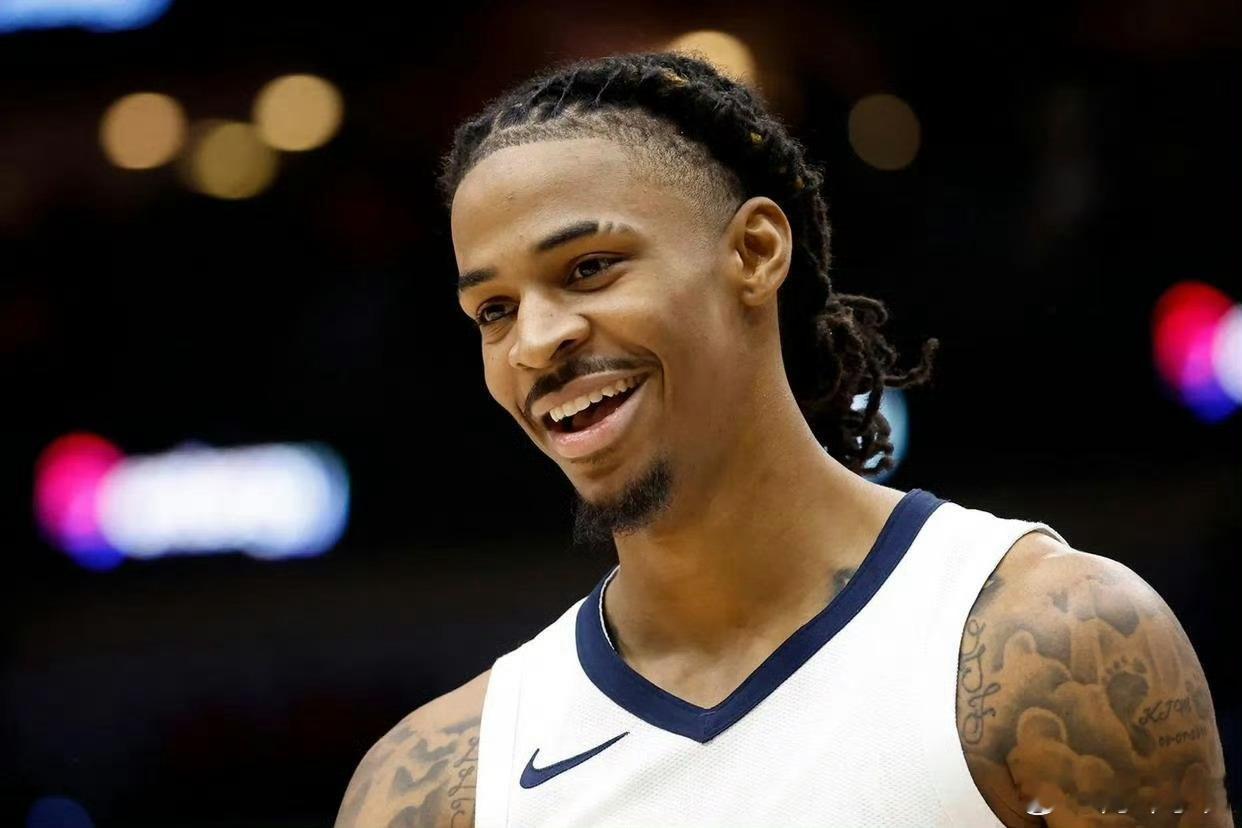 莫兰特已经向灰熊队提出交易申请据ShotCoverage NBA记者罗布-默罗斯