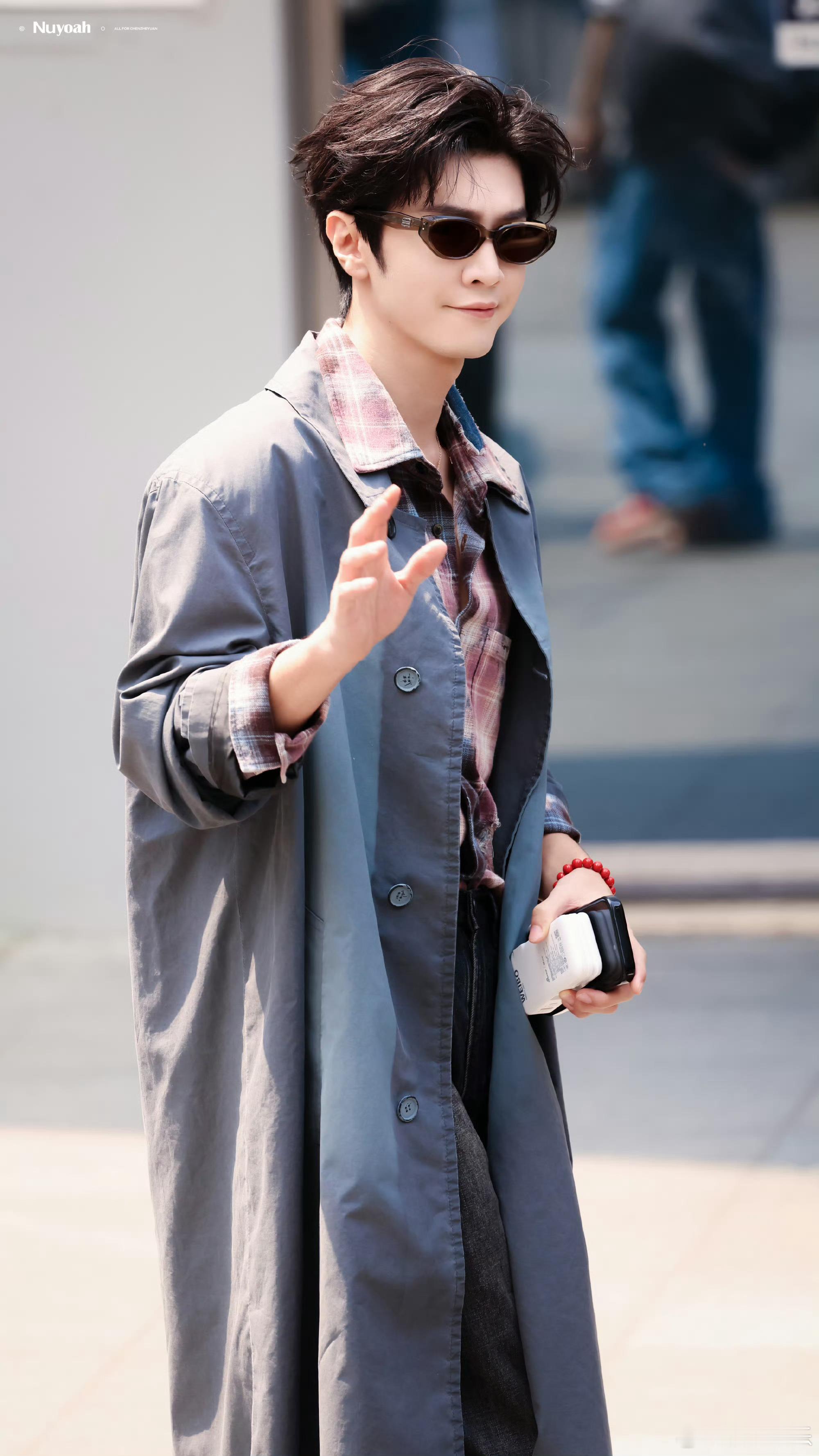 陈哲远张婧仪你好星期六上班路透陈哲远张婧仪你好星期六上班路透，我将燥候这个梦花廷