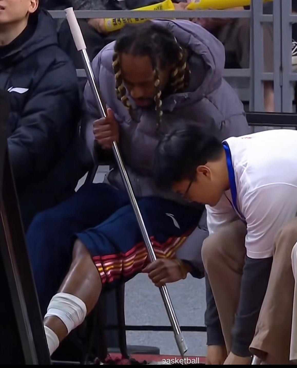 太奢侈了，签外援用来拖地 