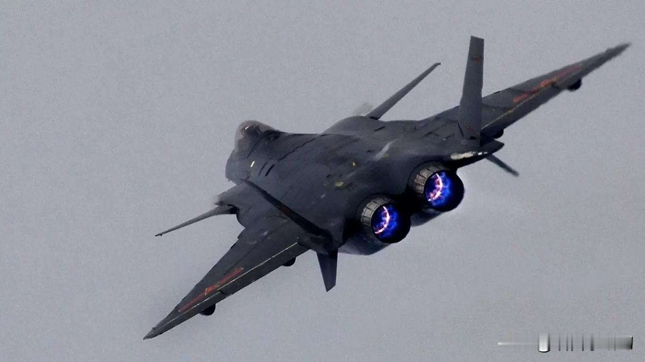 中国（歼）J-10C 战机开始在乌兹别克斯坦空军战备值班

根据乌兹别克斯坦国防
