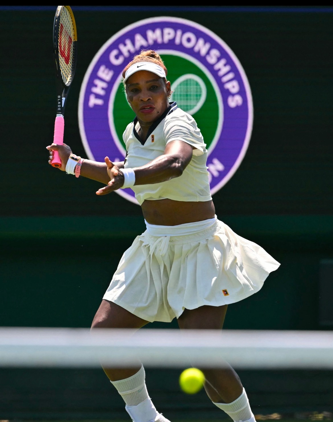 体育大赏温网2026 小威在温网训练，这张照片气场强大！wta