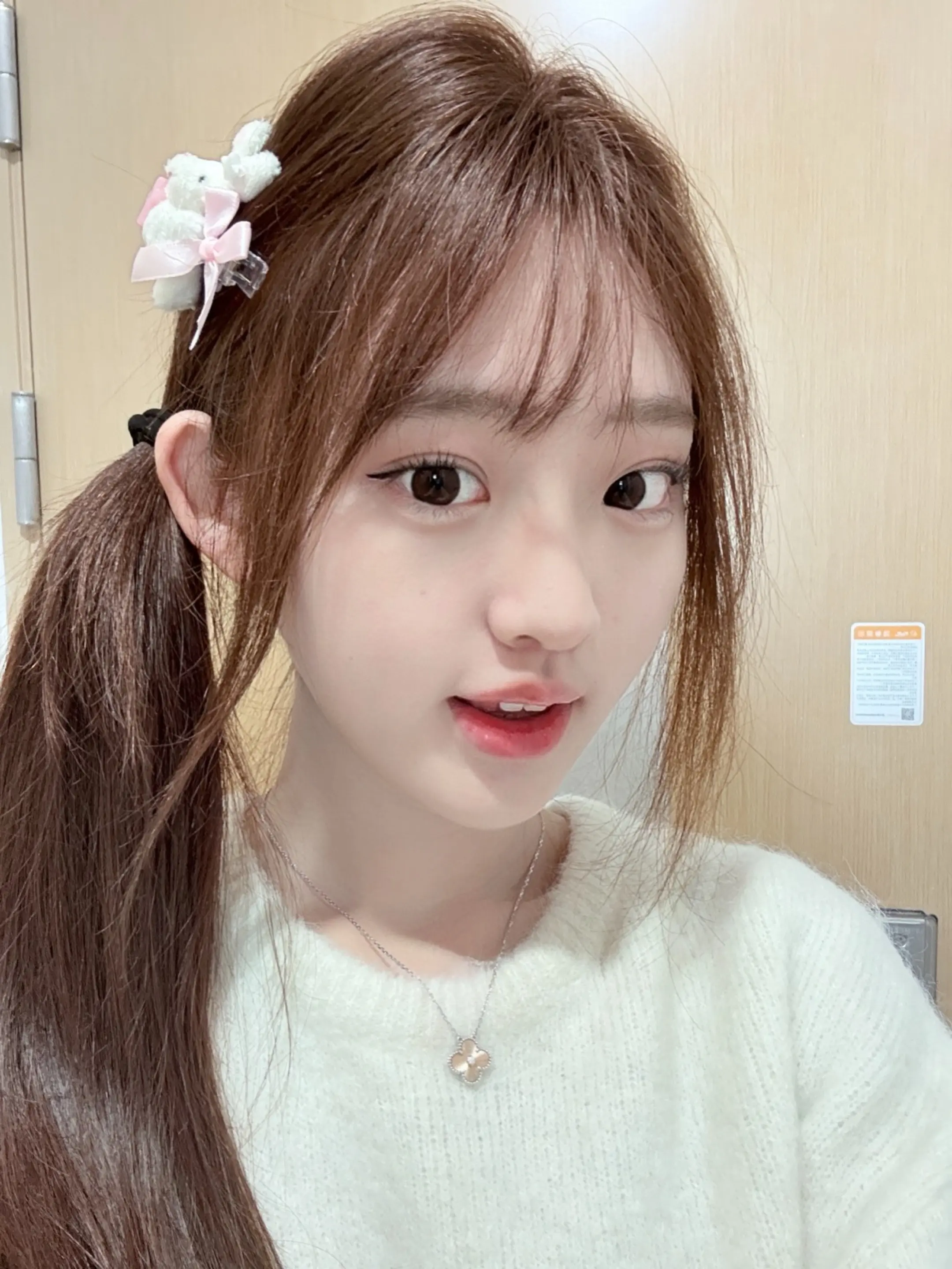 小猫只想要天天开心，只想要幸福….