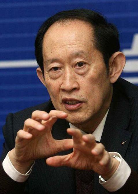 王立群教授抛出惊人言论：“我研究了50年史记，发现一个惊人的规律，杀一人有罪，杀