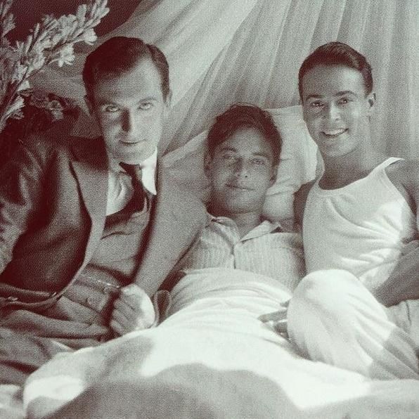 【来自投稿】摄影师cecil beaton与艺术收藏家 peter watson